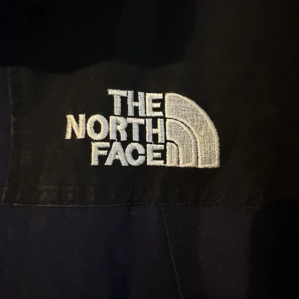 Vtg 1990s The North Face Goretex Navy Blue/Black Rain Jacket - Men's XL READ*‎